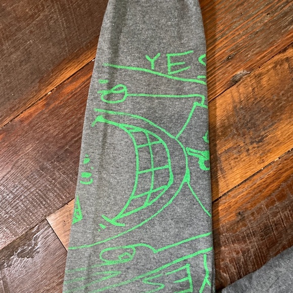 Snow Milk 5767 Gray Hoodie UFO Neon Graphic Pullover Sweatshirt Unisex Size XL - Picture 10 of 13